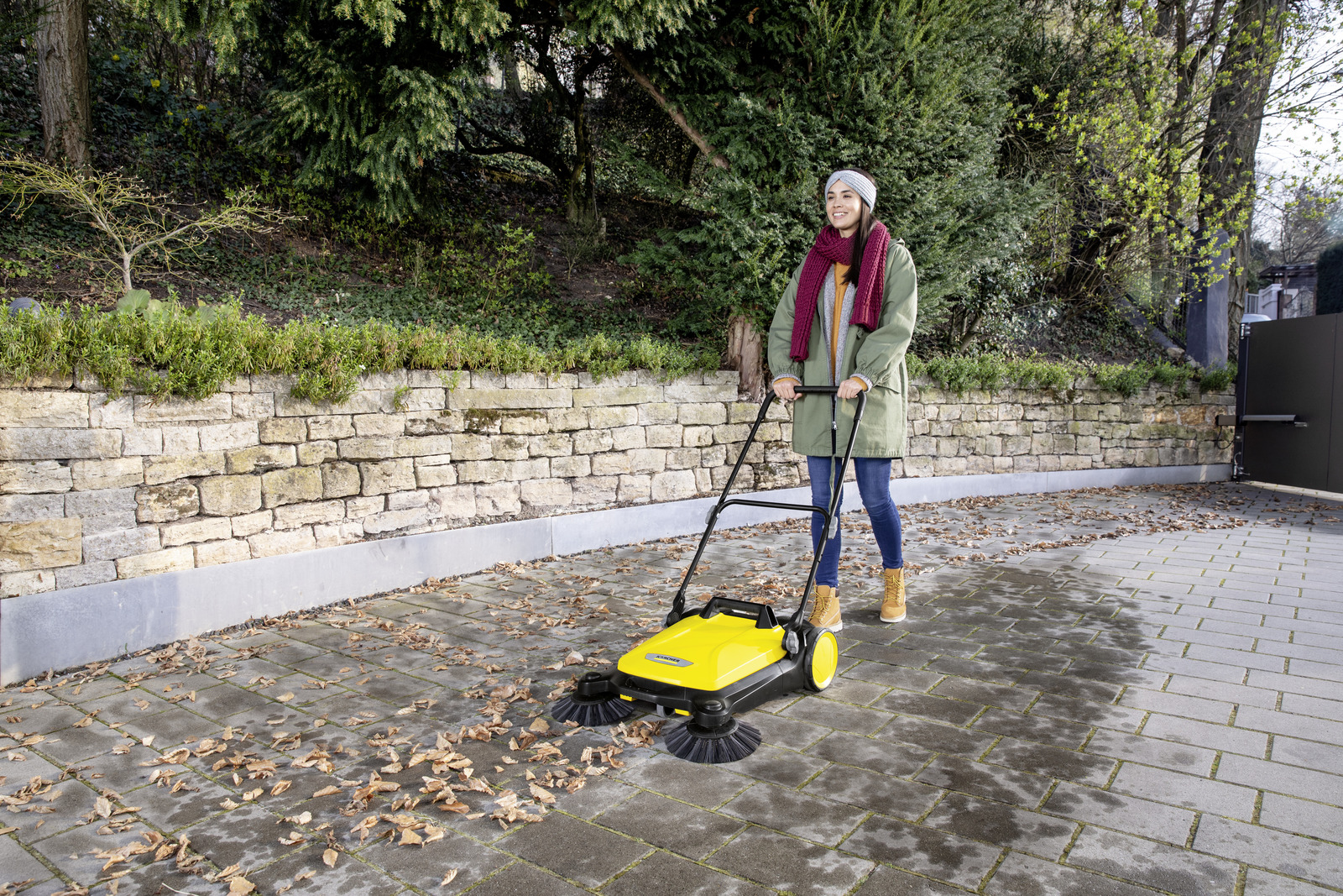 Side broom for wet conditions S4 2