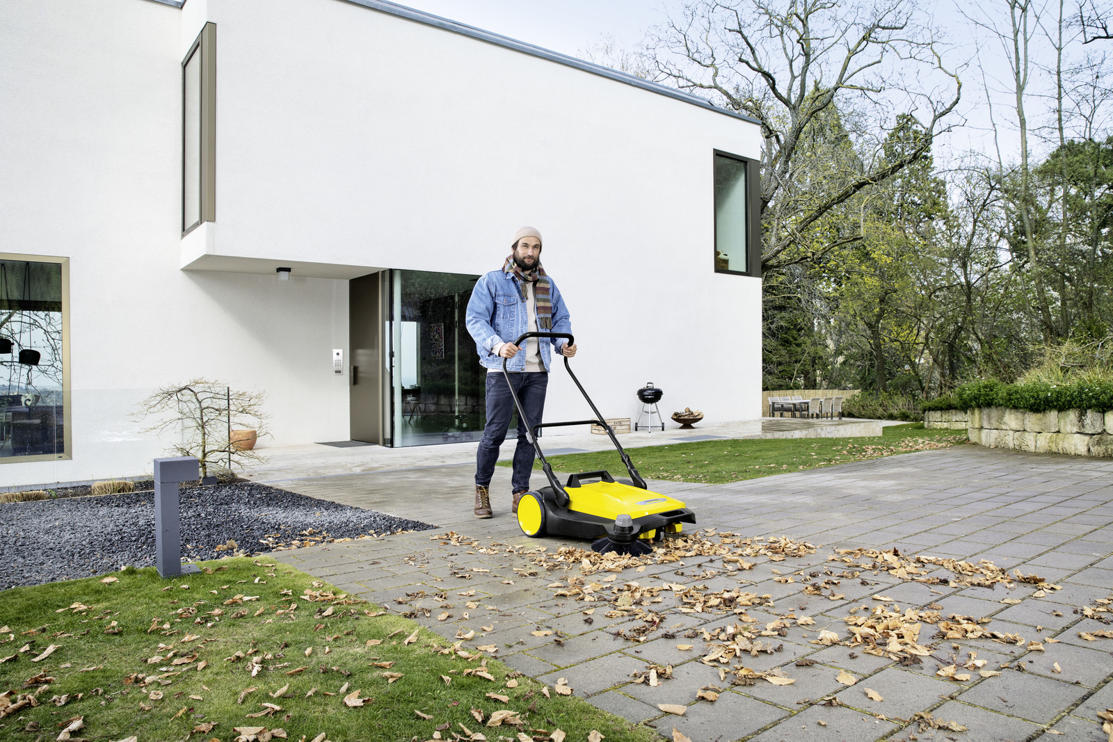 Side broom for wet conditions S6 2