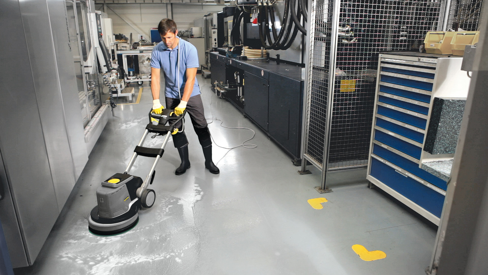  RM 752** 200l intensive basic cleaner Ex 2