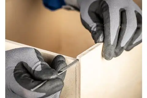 12799020 3